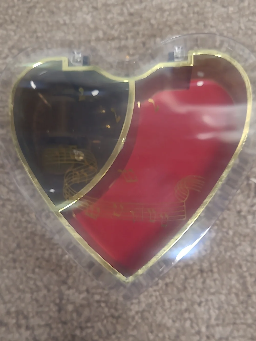 Vintage 1986 Lucite Heary Shaped Musical Jewelry Box
